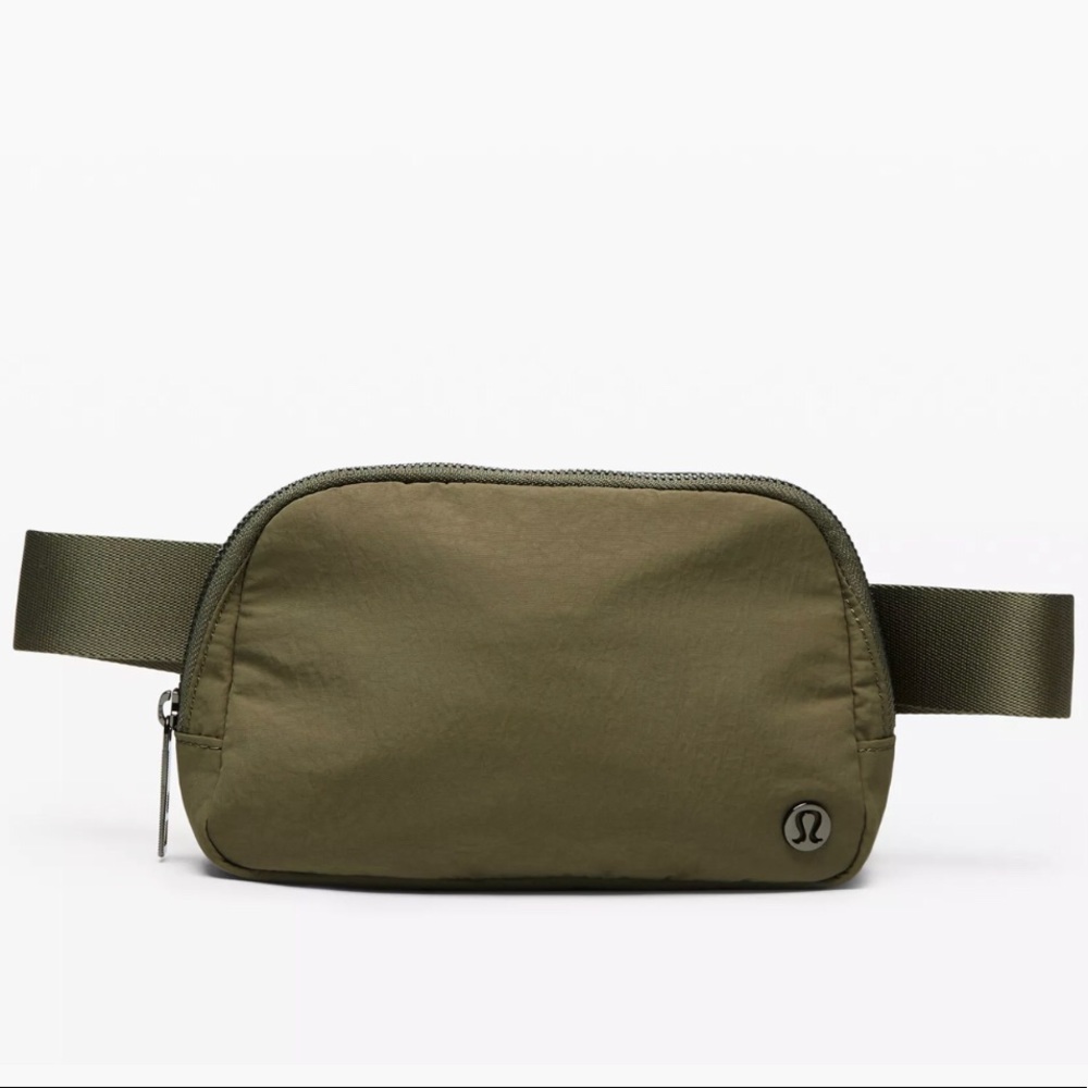 Lululemon Everywhere Bag